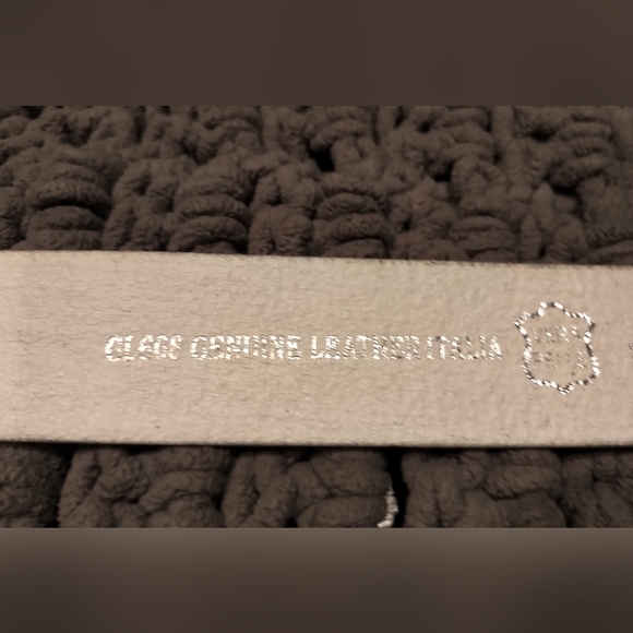 Steel belt buckle with colourful rhinestone and white leather belt! - Picture 6 of 6